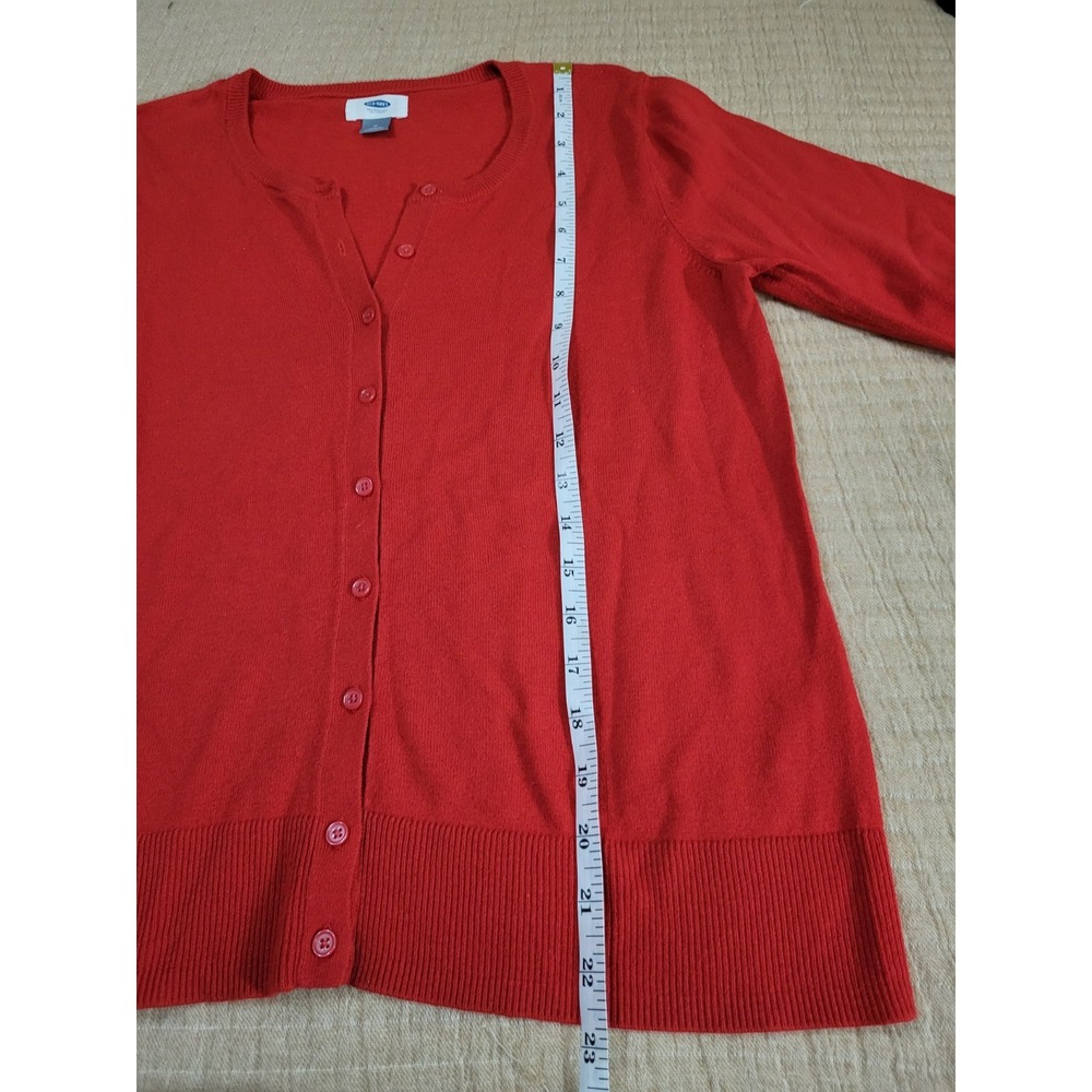 Old Navy Womens Sz M Sweater Cardigan Burgandy Button Up Round Neck Long Sleeve - Picture 11 of 11